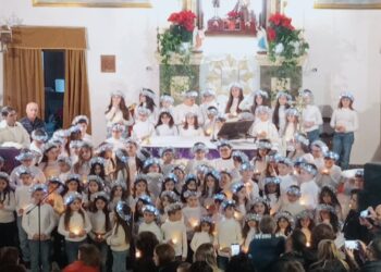 Vena Superiore, emozioni e tradizione nella Processione delle Luci di Santa Lucia