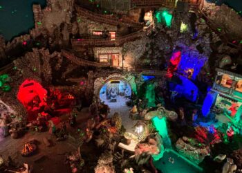 La magica notte di Betlemme ricostruita dall’artista Luigi Matteo Chieffallo tornato dalla Svizzera