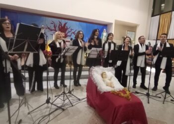 La preghiera si fa canto nella parrocchia di San Massimiliano Kolbe al Parco Commerciale Le Fontane di Catanzaro