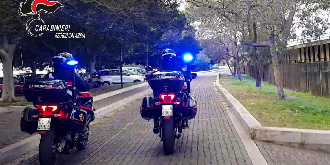 Natale in sicurezza: i carabinieri di Reggio Calabria al fianco dei cittadini con i consigli di prevenzione