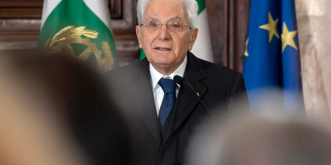 Hai ragione Presidente: la democrazia è in pericolo, ma non si salva da sé…