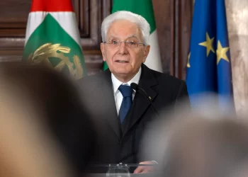 Hai ragione Presidente: la democrazia è in pericolo, ma non si salva da sé…