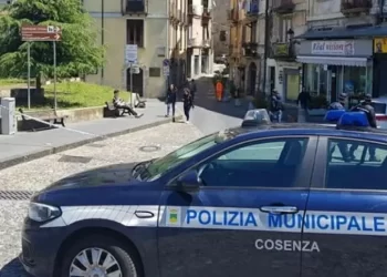 Vigile urbano aggredito a Cosenza 7 Vigile urbano aggredito a Cosenza