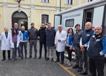 Le Fiamme Gialle Catanzaresi donano il sangue per l'AVIS 4 Le Fiamme Gialle Catanzaresi donano il sangue per l’AVIS