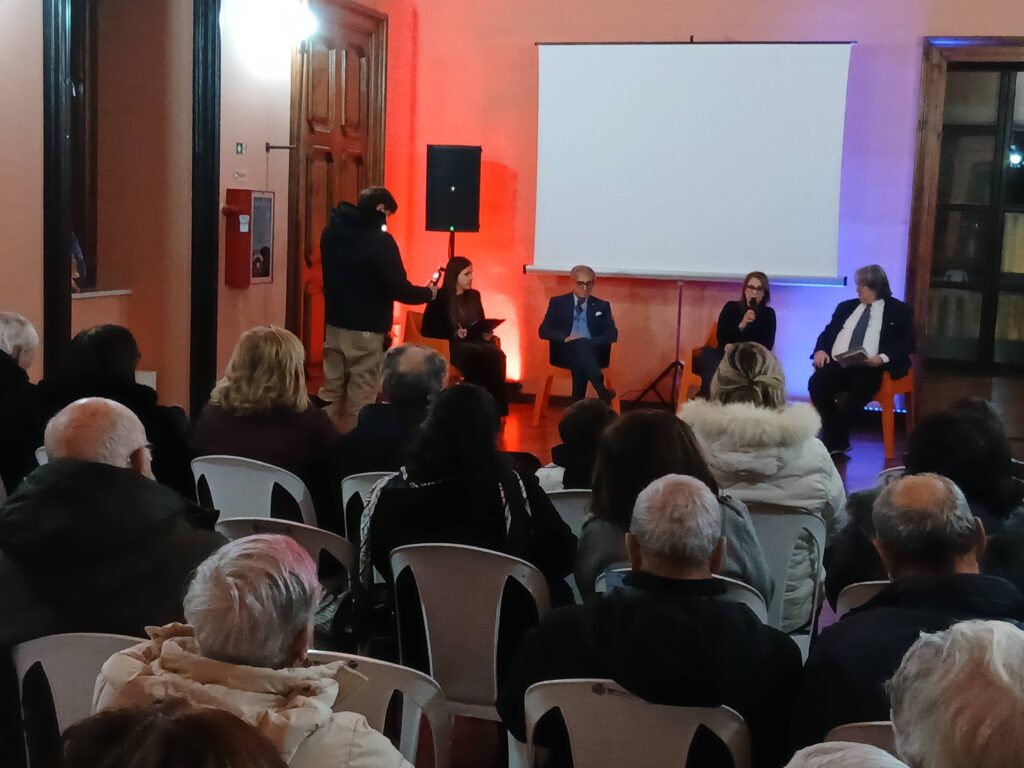 Vibo Valentia ha ricordato l’Olocausto tra arte, memoria e riflessioni sociologiche (VIDEO) 3 621993393 122163349058714009 2334080796782137111 n