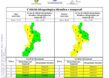 Allerta arancione e gialla al centro-sud. Aria polare sulla penisola. La spettacolare nevicata a Mongiana (VIDEO)