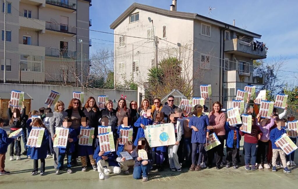 Iniziativa ambientale nelle scuole di Vibo 2