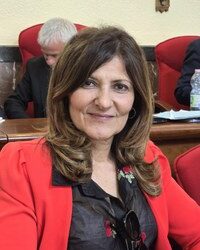 Vibo Valentia verso il futuro: l’assessore Luisa Santoro traccia il bilancio di 18 mesi di innovazione e digitalizzazione