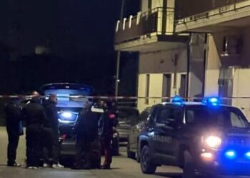 Tragedia a Mileto: uccide la moglie dalla quale si stava separando e poi si toglie la vita