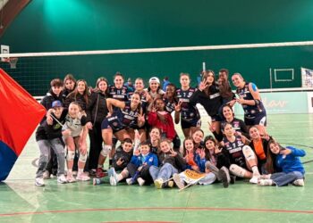 Volley, la Todosport vince in campo e fuori: 3-1 ad Acicastello e grande successo per la raccolta solidale (VIDEO)