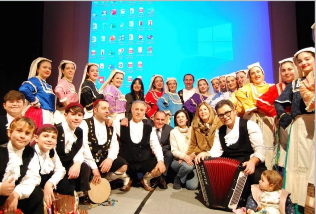 Tradizione, comunicazione e identità: il Gruppo Folk Città di Vibo Valentia al Festival delle Arti del Liceo “M. Morelli” 2 WhatsApp Image 2026 01 16 at 22.27.46