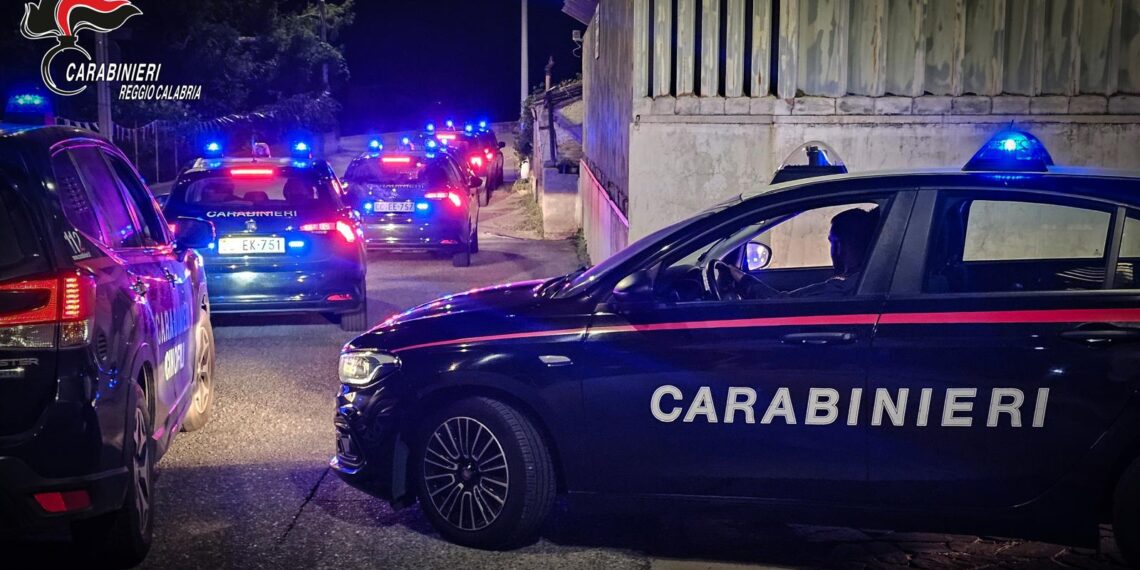 Maxi operazione dei Carabinieri ad Arghillà, eseguite numerose misure cautelari (VIDEO)