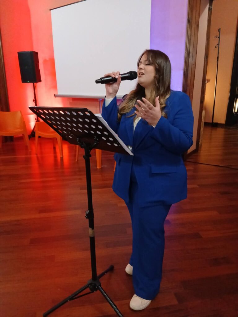 Vibo Valentia ha ricordato l’Olocausto tra arte, memoria e riflessioni sociologiche (VIDEO) 7 WhatsApp Image 2026 01 28 at 11.43.09