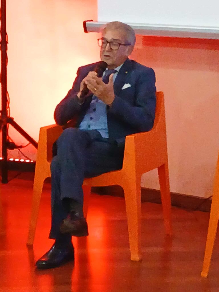 Vibo Valentia ha ricordato l’Olocausto tra arte, memoria e riflessioni sociologiche (VIDEO) 5 WhatsApp Image 2026 01 28 at 11.43.10