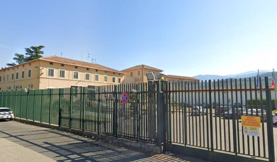 Droga e cellulari ritrovati nel carcere di Cosenza 1 Droga e cellulari ritrovati nel carcere di Cosenza