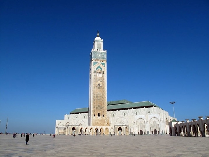 Casablanca, metropoli vibrante dove modernità e patrimonio arabo-andaluso convivono in armonia 3 casablanca 1