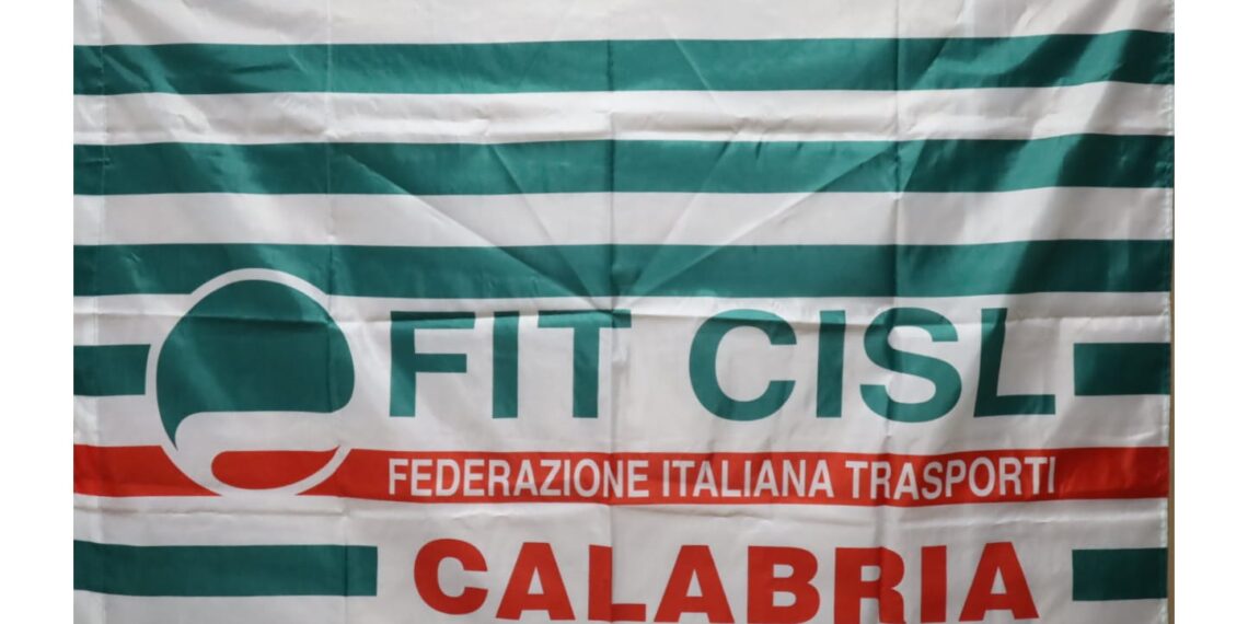 Fit Cisl Calabria: “aggressioni al personale ferroviario, situazione fuori controllo. Adesso basta!” 1 Fit Cisl Calabria: “aggressioni al personale ferroviario, situazione fuori controllo. Adesso basta!”