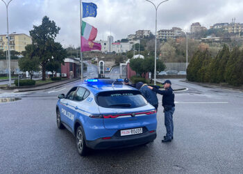 Il questore di Catanzaro ha emesso un provvedimento di rimpatrio per un cittadino algerino