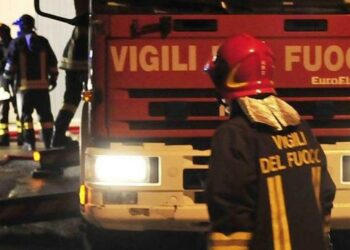 A Spadola in fiamme mezzi della ditta Mammone