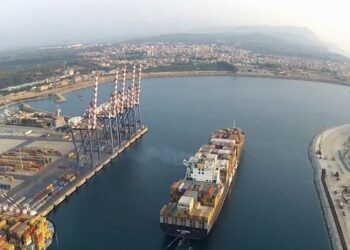 Il porto di Gioia Tauro supera i 4 milioni di TEU, Fit-Cisl evidenzia l’impegno dei lavoratori portuali e la sinergia