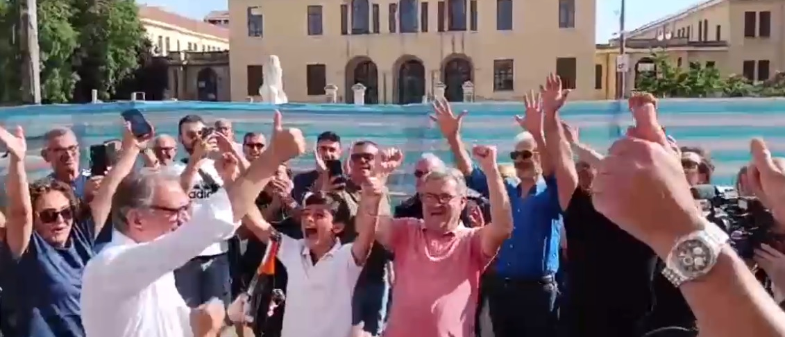 Vibo Valentia, il duetto Romeo-Colelli: ovvero quando le parole rassicurano, ma la politica parla altrove 1 Vibo Valentia, il duetto Romeo-Colelli: ovvero quando le parole rassicurano, ma la politica parla altrove