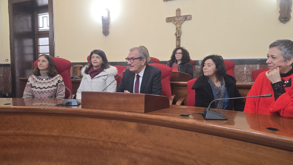 studenti erasmus in visita al comune di vibo gennaio 2026 2