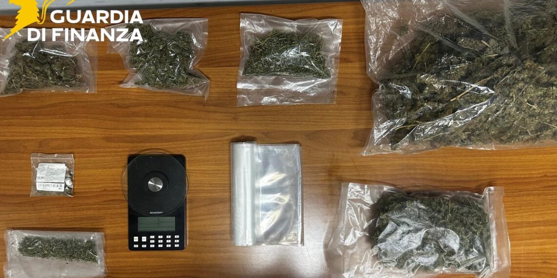 Un arresto per spaccio di droga nel crotonese