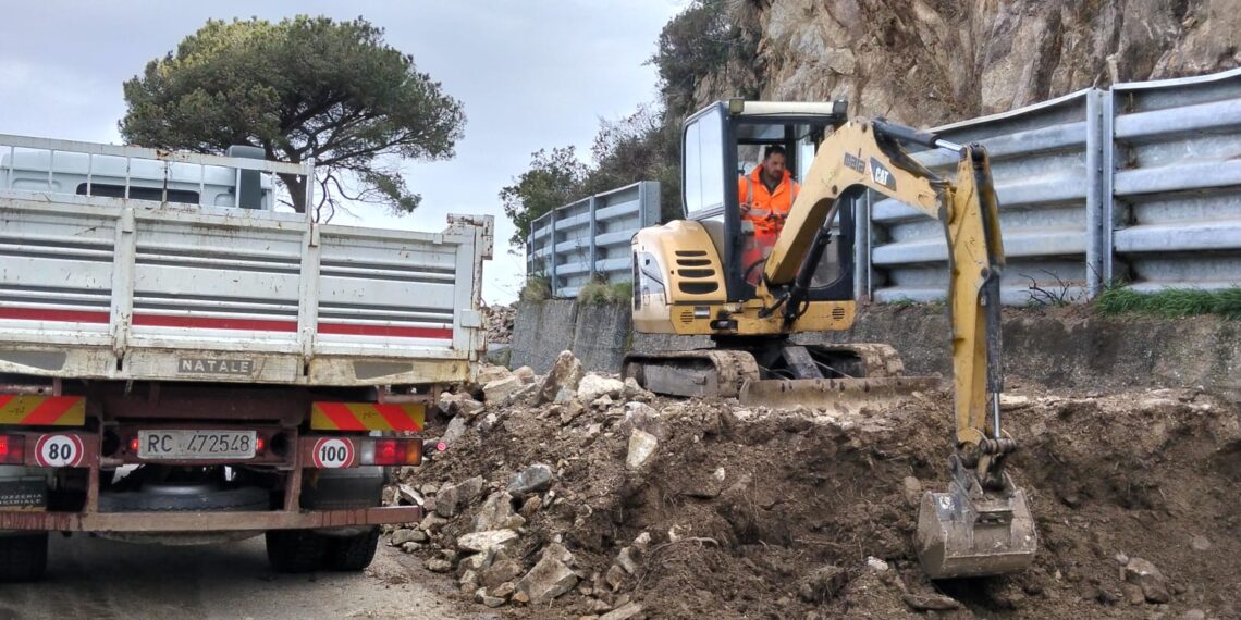 Riaperta la strada provinciale n. 83 nel tratto “Daffinacello – Parghelia”