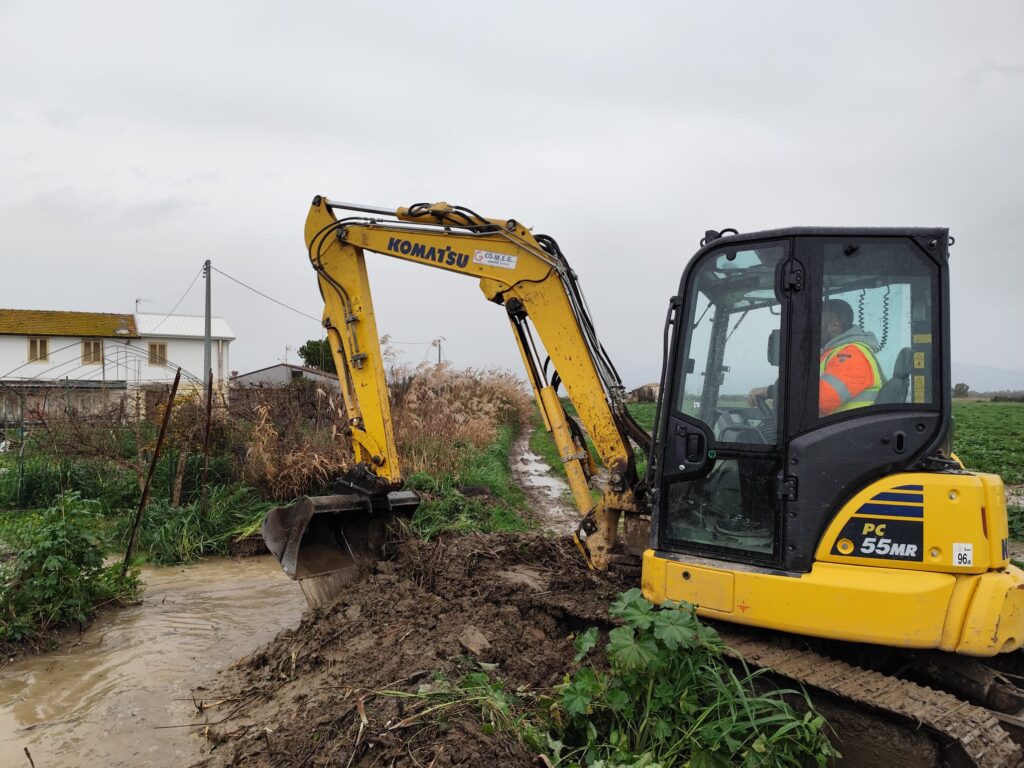 Maltempo in Calabria, il Consorzio di Bonifica sempre in prima linea (FOTO) 13 WhatsApp Image 2026 02 14 at 13.50.39