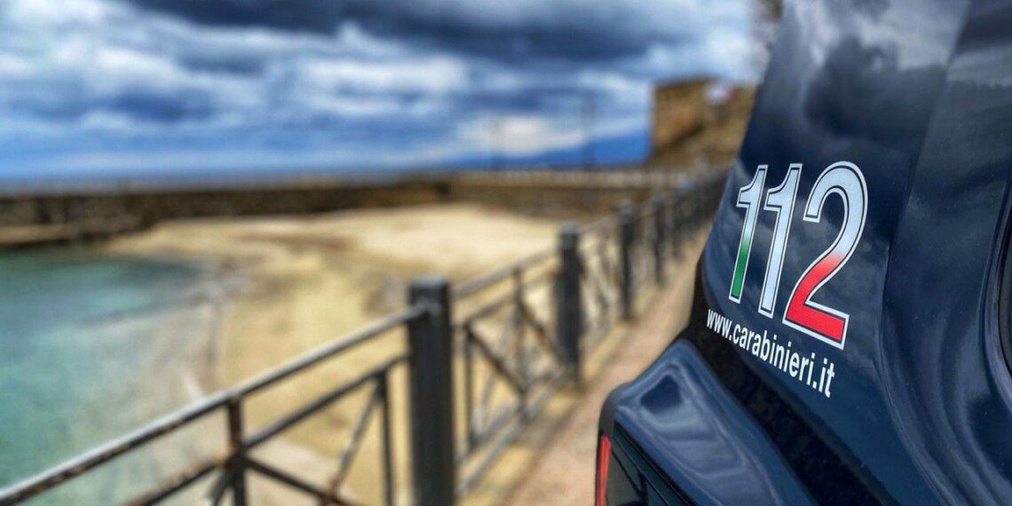 Pizzo, ignora i divieti e si presenta sul posto di lavoro della ex: arrestato dai Carabinieri