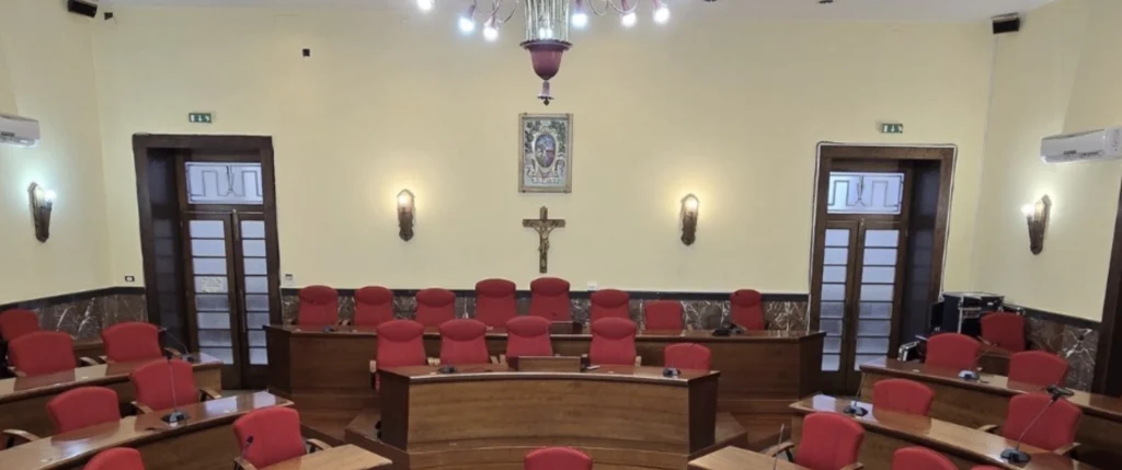 Consiglio comunale, sarà il momento dell'ingresso di Antonella Petracca. E il Teatro avrà un regolamento! 1 Consiglio comunale, sarà il momento dell’ingresso di Antonella Petracca. E il Teatro avrà un regolamento!