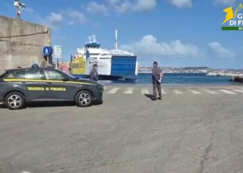 Arrestati al porto di Villa San Giovanni due corrieri della droga (VIDEO)