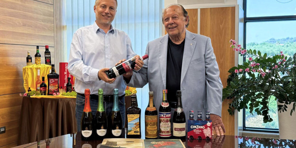 Orgoglio calabrese a Beer&Food Attraction: il Gruppo Caffo porta Cinzano sotto la bandiera dell’impresa italiana 1 Orgoglio calabrese a Beer&Food Attraction: il Gruppo Caffo porta Cinzano sotto la bandiera dell’impresa italiana