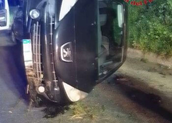 Intervento dei Vigili del Fuoco di Vibo Valentia per un incidente stradale a Zungri