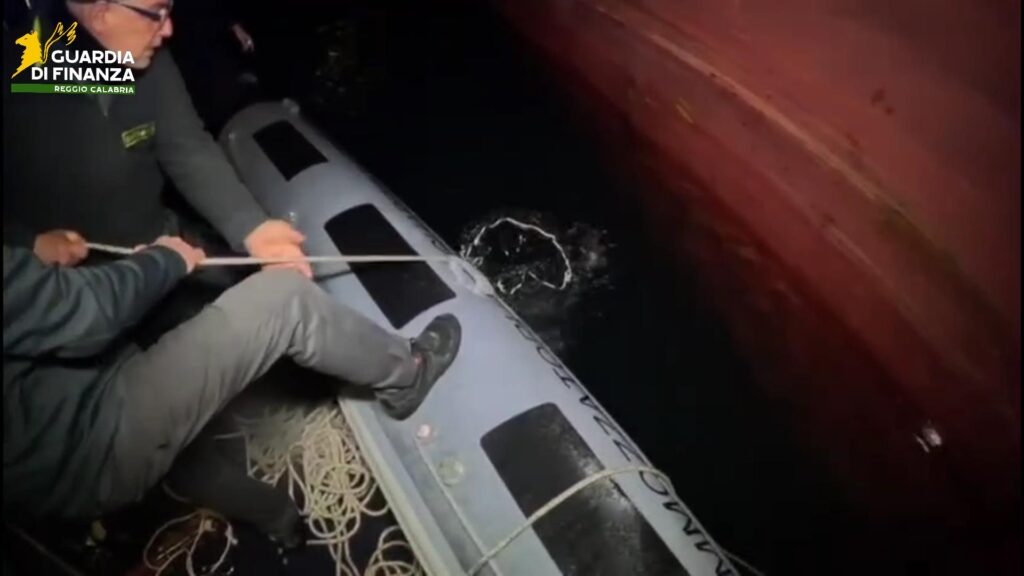 Sequestrati quasi 400 kg di cocaina purissima nel porto di Gioia Tauro (VIDEO) 2 30032026 022226 STUPE2