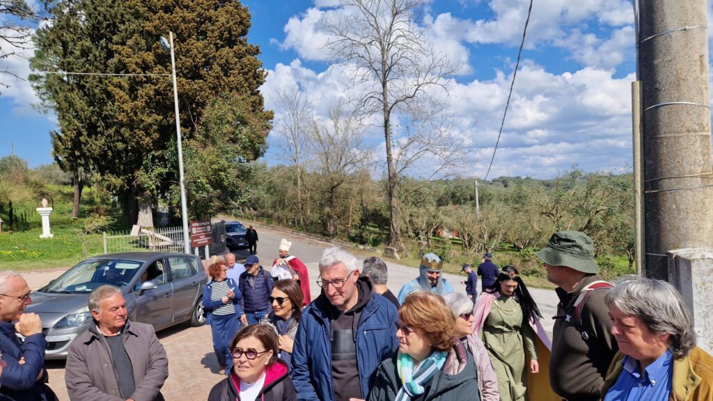 651272305 10237366170086562 35299644547748708 n