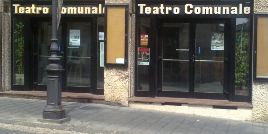 Catanzaro, che bella serata al Comunale sotto la regia dei nostri due Francesco