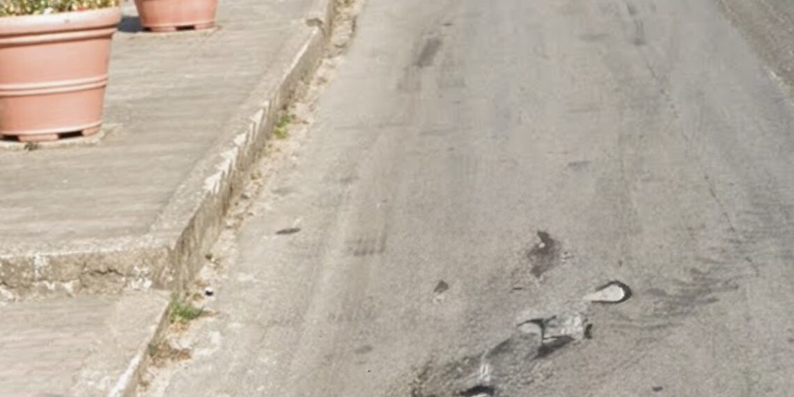 Soriano, strada ad alta pericolosità: pedoni e ragazzini a rischio quotidiano. Si intervenga prima dell’irreparabile