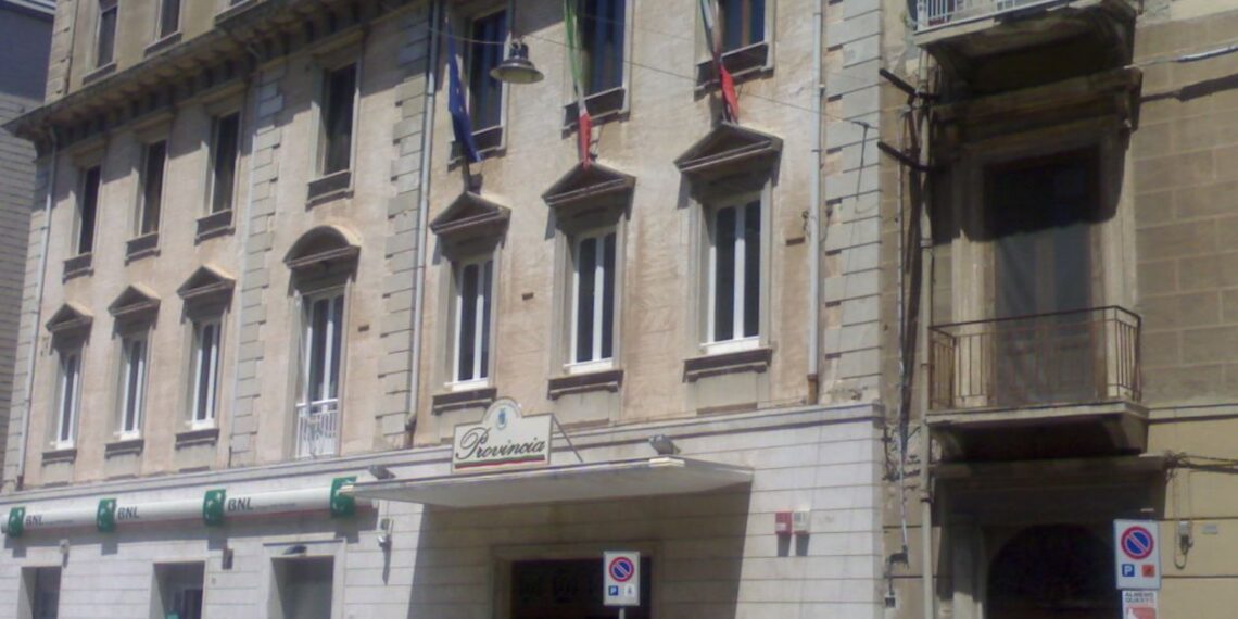 Sarà scontro tra centrodestra e centrodestra per la Provincia di Crotone