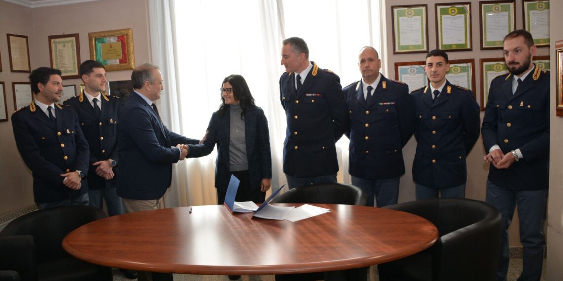 Siglato in questura un protocollo per il recupero dei minori violenti
