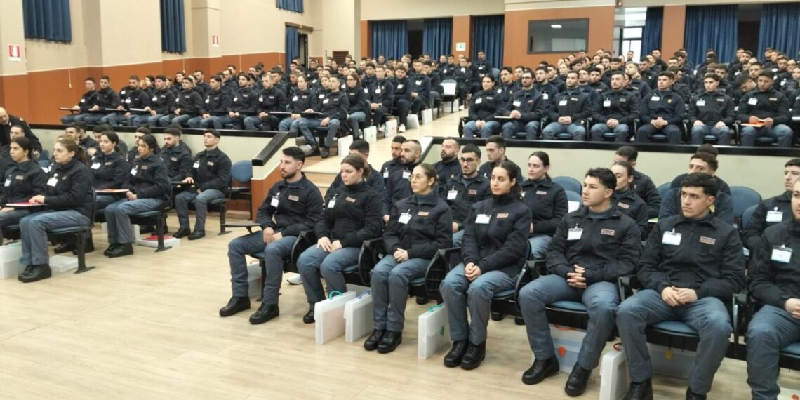 A Vibo Valentia iniziato il 233° Corso di formazione per Allievi agenti della Polizia di Stato