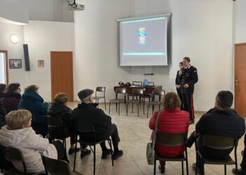 I Carabinieri incontrano i cittadini di Campo Calabro per prevenire i raggiri 4 I Carabinieri incontrano i cittadini di Campo Calabro per prevenire i raggiri