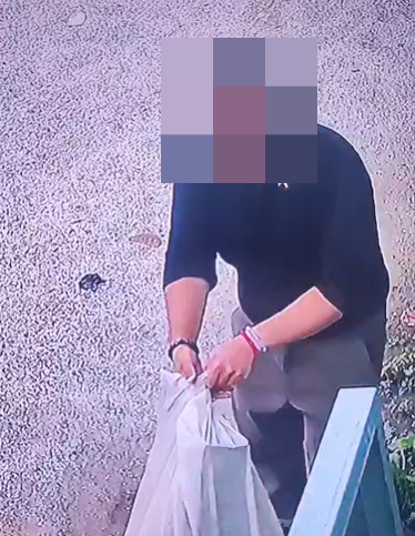 abbandono rifiuti telecamere 1