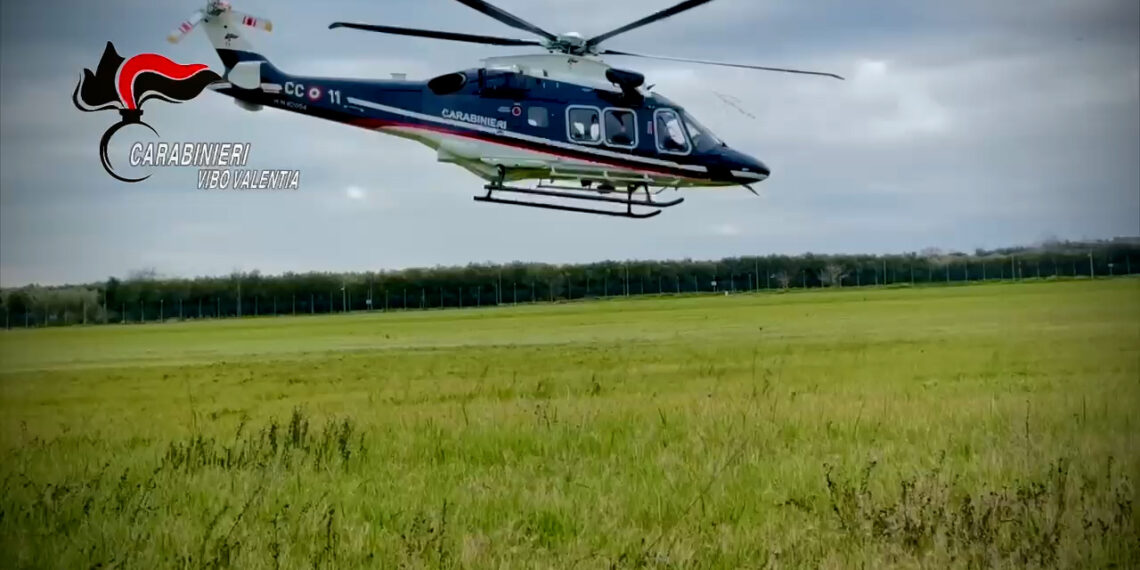 Rischio frane: sorvoli dei Carabinieri su Serre e Preserre Vibonesi (VIDEO)