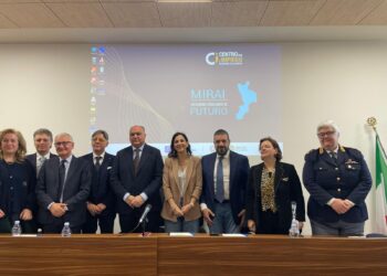 “Mirai”, presentata in cittadella la nuova edizione del progetto rivolto agli studenti calabresi 5 “Mirai”, presentata in cittadella la nuova edizione del progetto rivolto agli studenti calabresi