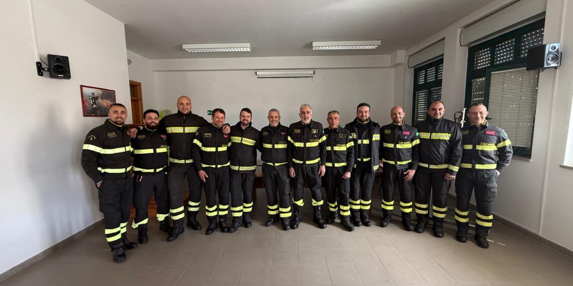 Concluso il corso per operatori di sala operativa presso il Comando dei Vigili del Fuoco di Vibo Valentia 1 Concluso il corso per operatori di sala operativa presso il Comando dei Vigili del Fuoco di Vibo Valentia