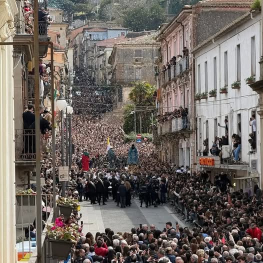 659012145 18105866711497651 5647466385848364882 n