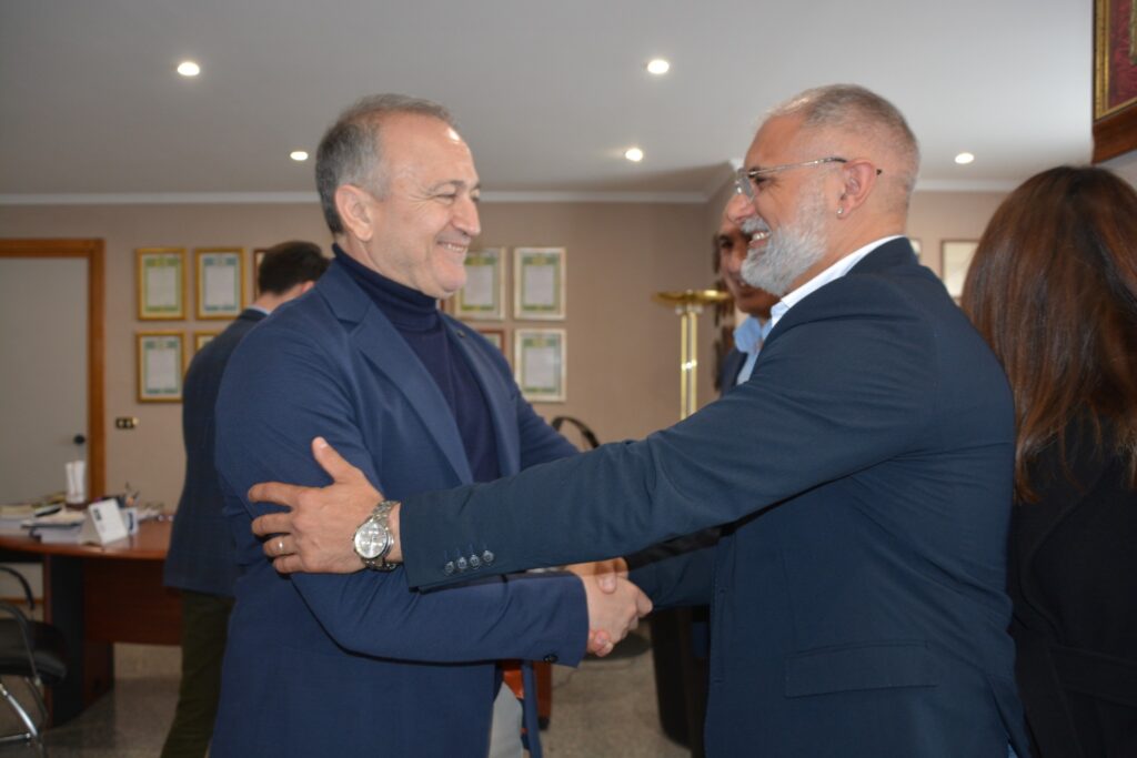 672088523 1405755071594655 3128406395565111422 n