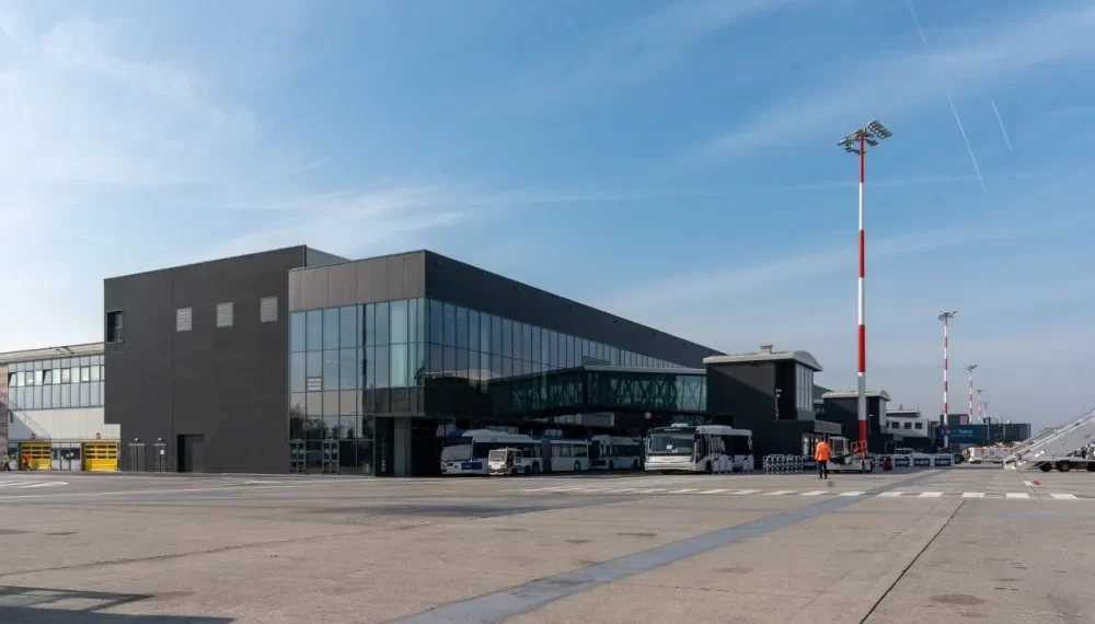 All’aeroporto di Orio al Serio 4 voli dirottati per il maltempo