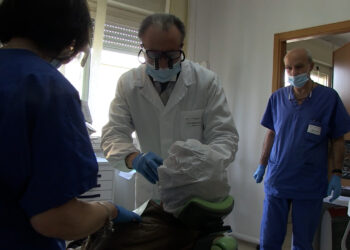 La “buona sanità” anche nel Vibonese: impiantata la prima protesi sociale (VIDEO)